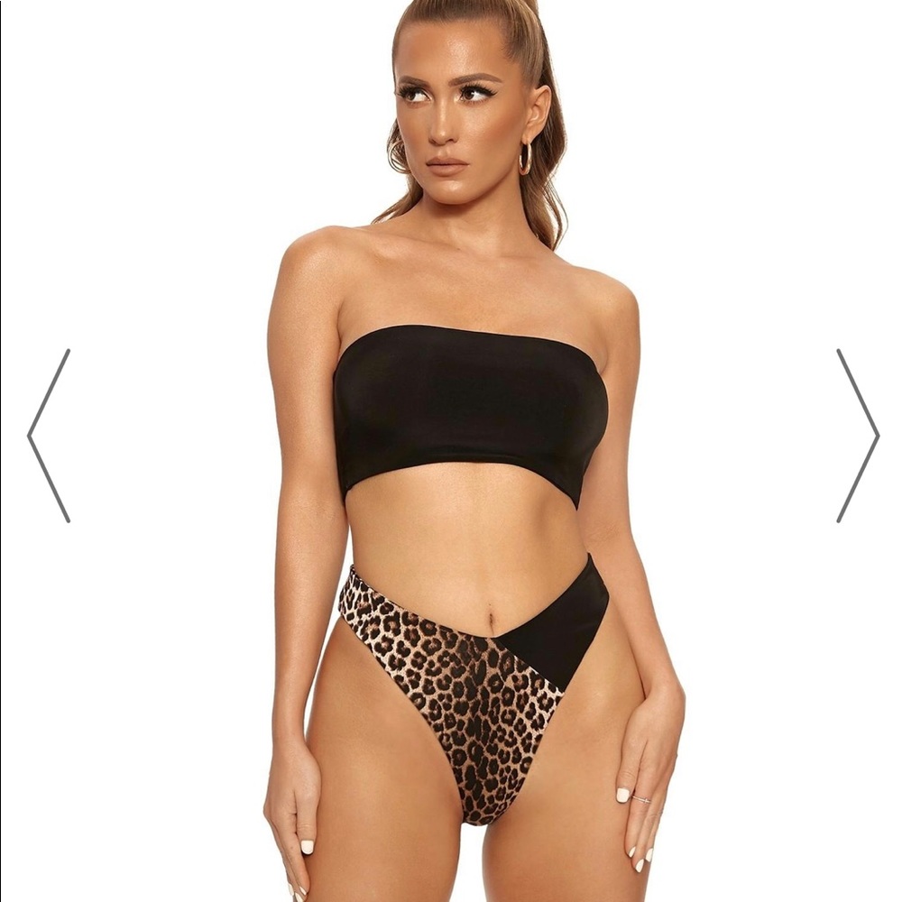 Naked wardrobe bikini bottoms